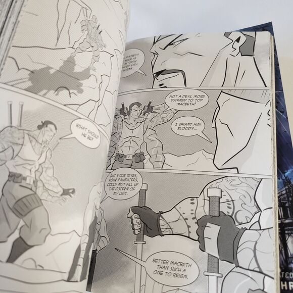 Lot of 6 Manga Shakespeare Books Set Hamlet Tempest Macbeth Caesar Lear Like It - Picture 16 of 16